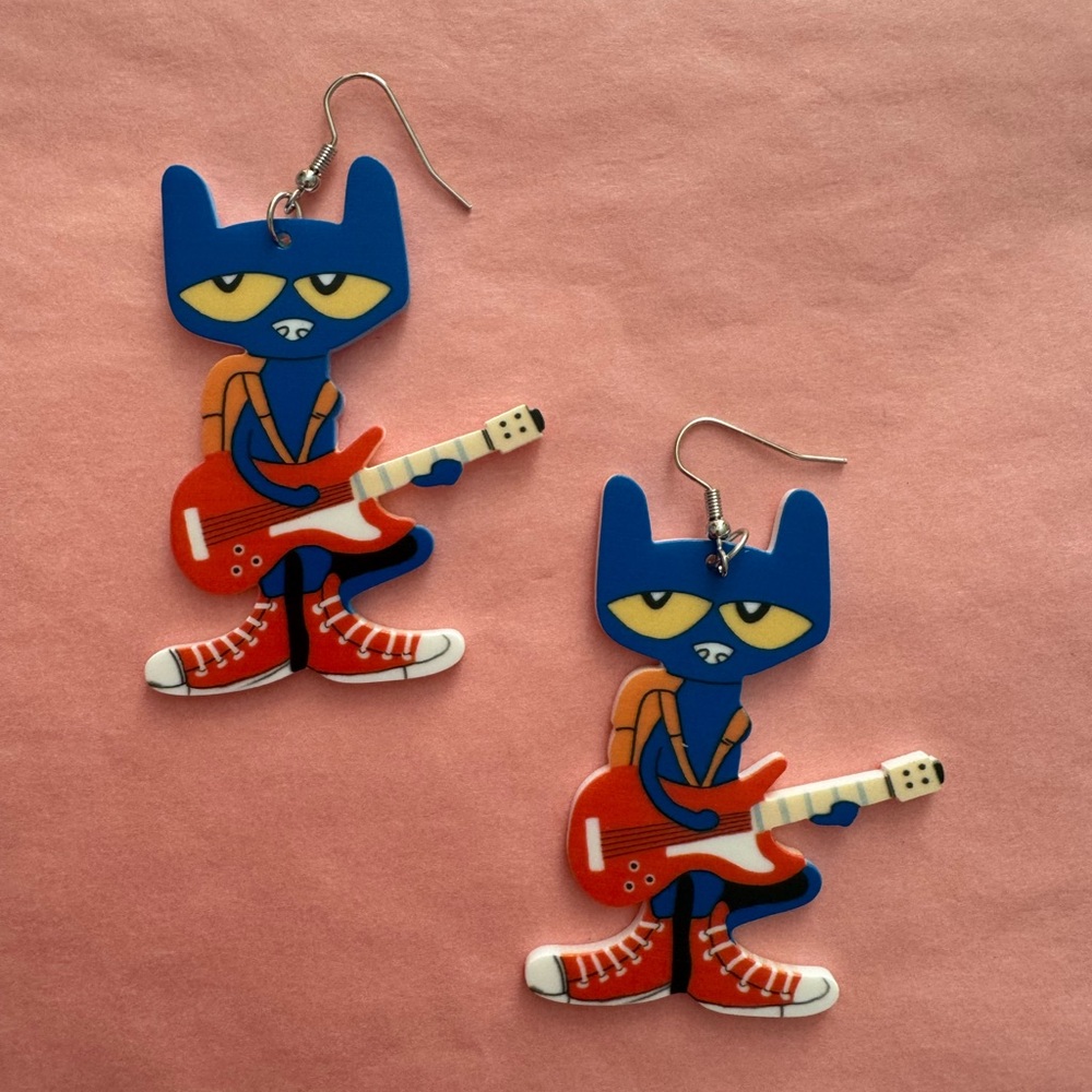 Pete the Cat Earrings